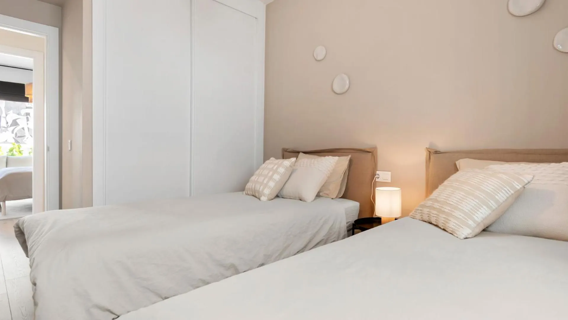 Brand New Chic Apartment - City, Pool & Beach Estepona Spain